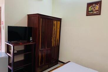 هتل Khách Sạn Sao Mai
