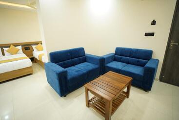 هتل Mangalore Stay Inn