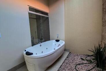 هتل Pousada Paraiso