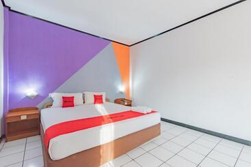 هتل Reddoorz Near Plaza Balikpapan