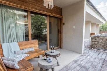 Cervecería Tulum Boutique Hotel & Beer Spa   All Inclusive