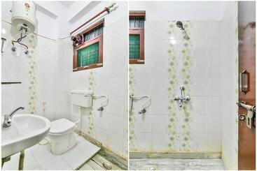Collection O Hotel Vijay Inn Near Gomti Riverfront Park