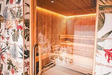 هتل Bloom House Hôtel & Spa