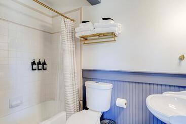 هتل Suite 11 Historic Art City Inn