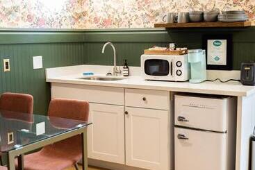 هتل Suite 2 Historic Art City Inn