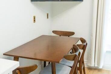 هتل Suite 5 Historic Art City Inn