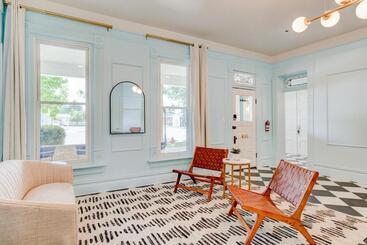 هتل Suite 8 Historic Art City Inn