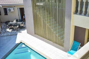 Пансион Protea Guesthouse