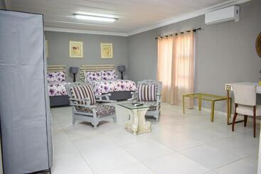 Пансион Protea Guesthouse