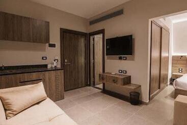 Tk Suites