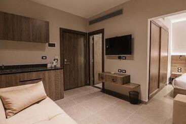 Tk Suites
