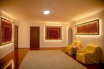 Ayla Hostel