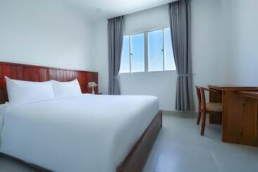 هتل Tahiti Central Seaview   50m To Night Market Phu Quoc