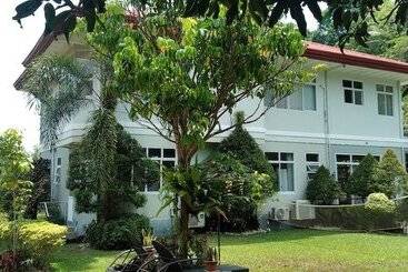 호스텔 Camiguin Lanzones Resort