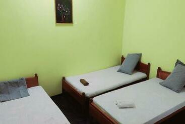 هاستل Eestee Courtyard