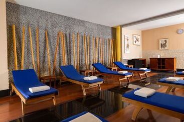 Badamdar Hotel And Residences