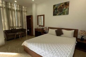 هتل Khách Sạn Trung Anh 78 Hai Bà Trưng Bmt