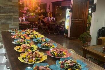 هتل La Casa De Las Flores Spa