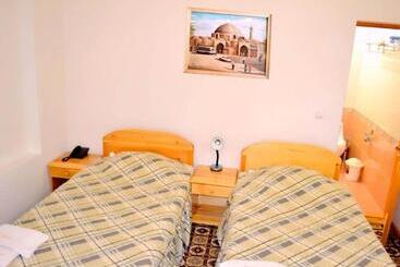 هتل Khoja Porso Karavansaray