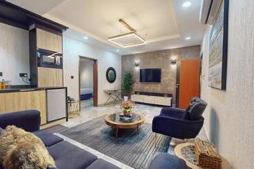 Yanna Apartment By Khaliques