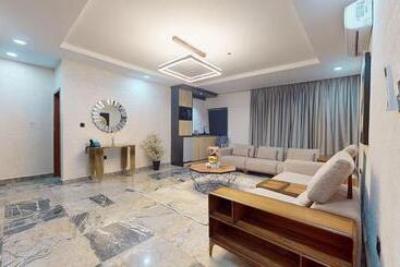 Yanna Apartment By Khaliques