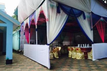 Almas Hotel Sylhet