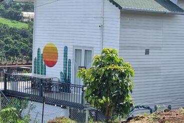 تختخواب و صبحانه Dong Thanh Ecolodge Homestay
