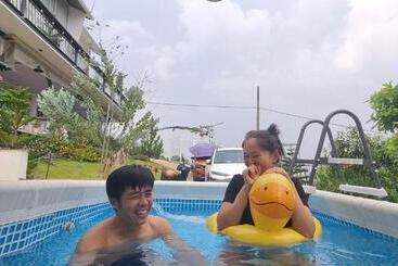 تختخواب و صبحانه Dong Thanh Ecolodge Homestay