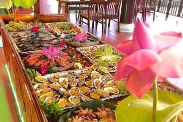 Hodota Cam Binh Resort & Spa Lagi Beach
