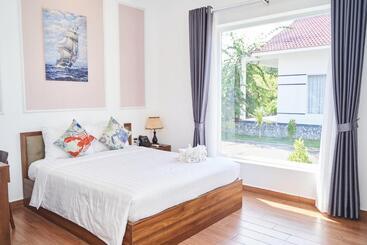Hodota Cam Binh Resort & Spa Lagi Beach