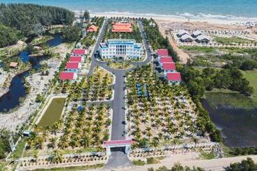 Hodota Cam Binh Resort & Spa Lagi Beach