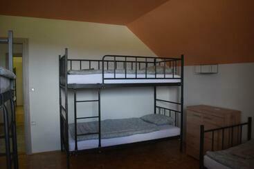 Hostel Kmetija Frangež