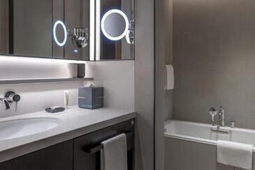 هتل Jen Shenzhen Qianhai By Shangri La