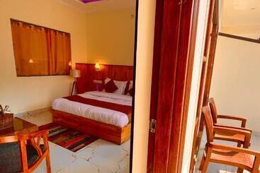酒店 Sitara Resort, Scenic Mountain View Rooms With Balcony & Terrace