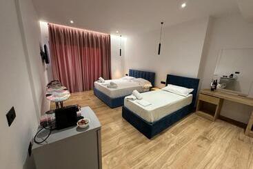 هتل Suites Kozi