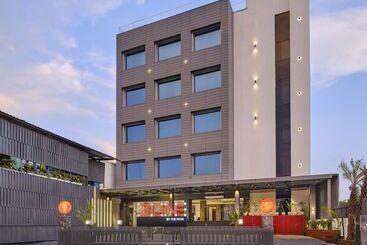 酒店 Zone By The Park Pathankot