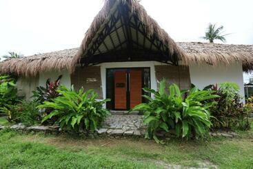 Lafinca Hostel Siargao