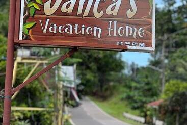 پانسیون Jancas Vacation Home Camiguin Couple Room 1