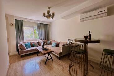 پانسیون Villa Lalaland