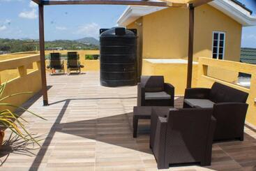 پانسیون The Vista Inn