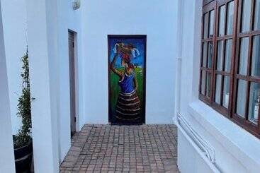 پانسیون Whistlewood Guesthouse Walmer, Port Eizabeth