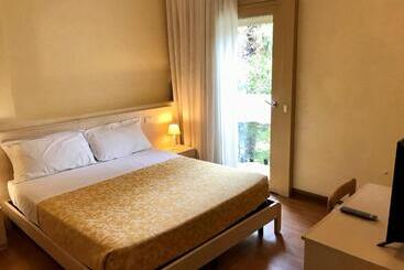 هتل B&b Risorta