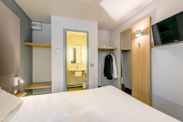 B&b Hotel Villeneuve Loubet Plage