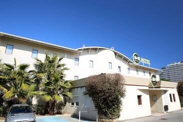 B&b Hotel Villeneuve Loubet Plage