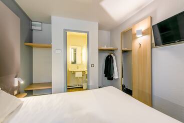 B&b Hotel Villeneuve Loubet Plage