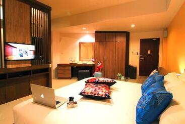 هتل Cool Residence