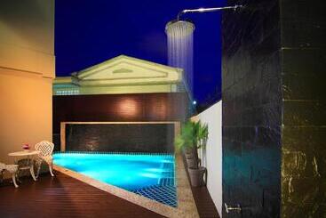 هتل Cool Residence