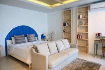 هتل Costa Village Pool Villa