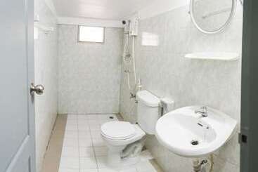 هتل Dutch Guesthouse