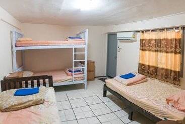 هتل Dutch Guesthouse